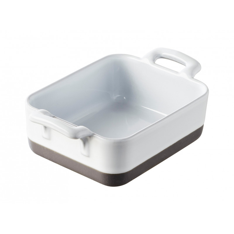 small baking dish with lid